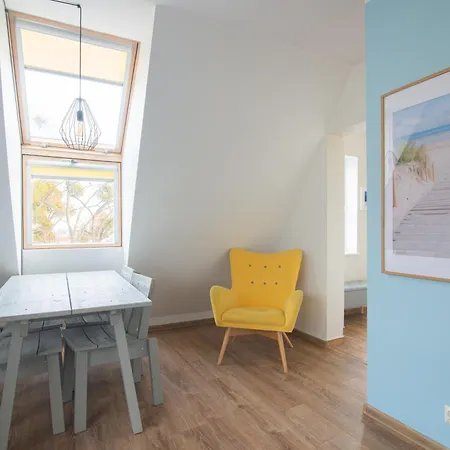 Sloneczne Poddasze Przy Molo I Plazy Apartment