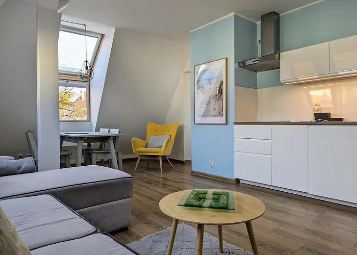 Sloneczne Poddasze Przy Molo I Plazy *