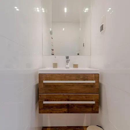 Апартаменти Sloneczne Poddasze Przy Molo I Plazy Сопот