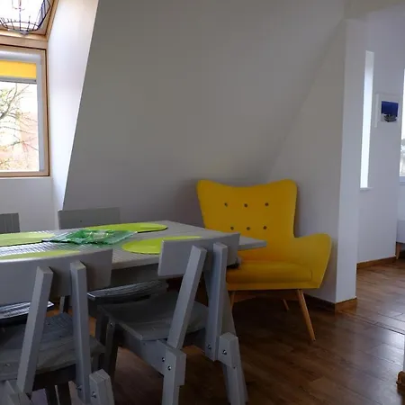 Apartment Sloneczne Poddasze Przy Molo I Plazy