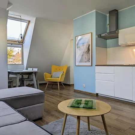 Sloneczne Poddasze Przy Molo I Plazy *