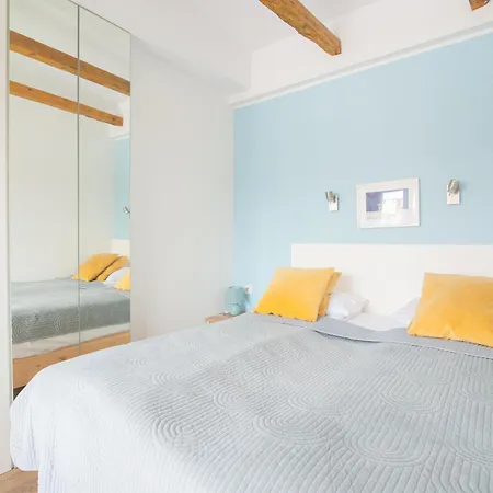 Sloneczne Poddasze Przy Molo I Plazy דירה