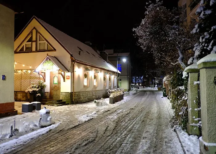 Apartman Sloneczne Poddasze Przy Molo I Plazy