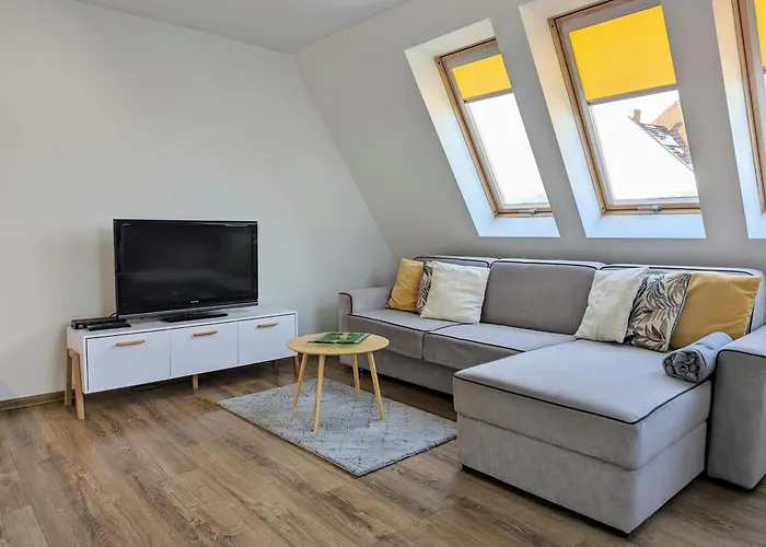 Apartman Sloneczne Poddasze Przy Molo I Plazy